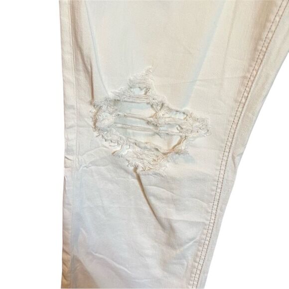 NWT! American eagle mom jean in natural white‎ - Picture 5 of 16